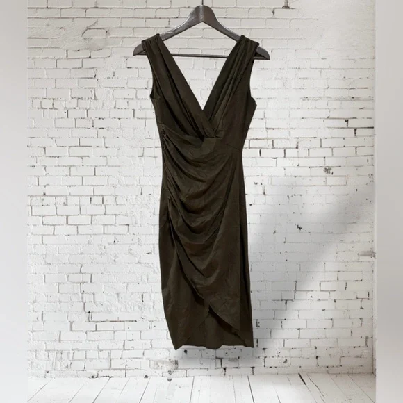 Elegant fashionable Cocktail Dress - Picture 1 of 2